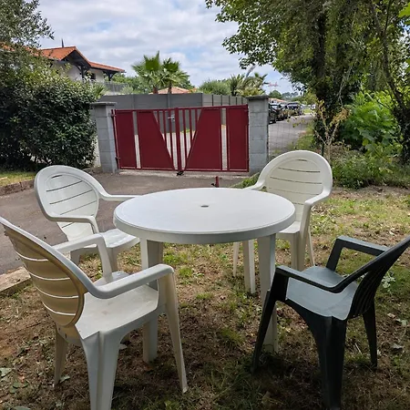 아파트 Detente Et Calme Proche Bassin 미오